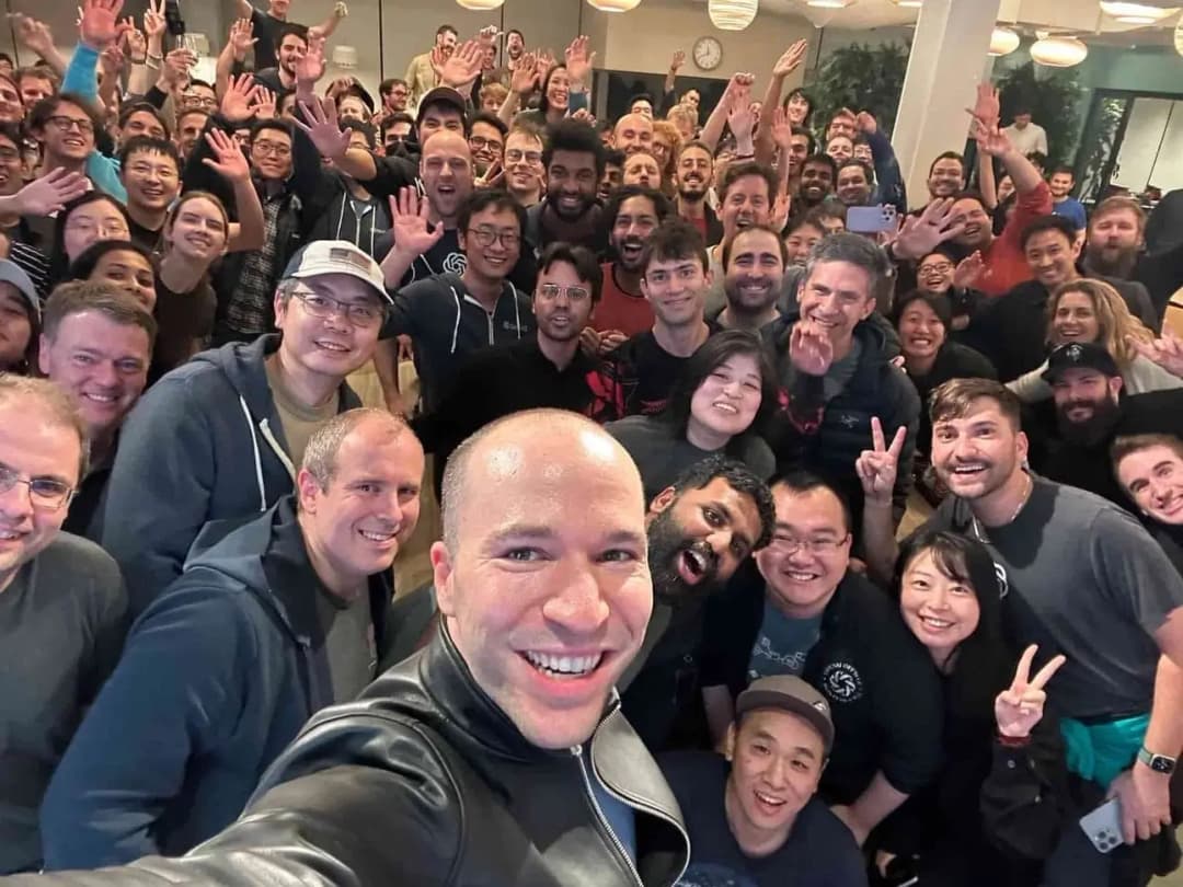 Sam Altman riconquista la guida di OpenAI: un ritorno inaspettato